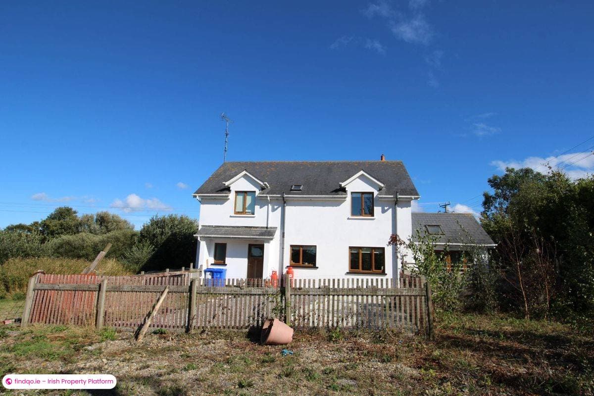 Detached house for Sale in Gorey, Wexford
