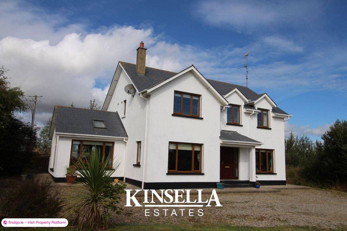 Detached house for Sale in Gorey, Wexford