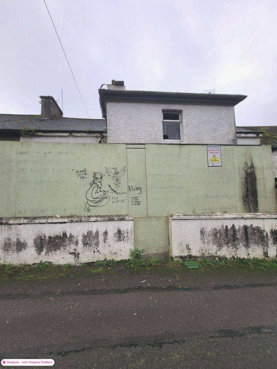 Townhouse for Sale in Bantry, Cork