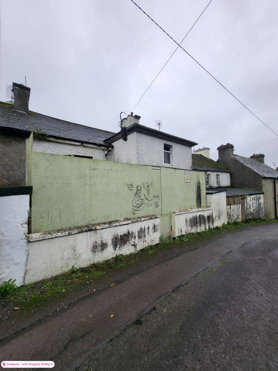 Townhouse for Sale in Bantry, Cork