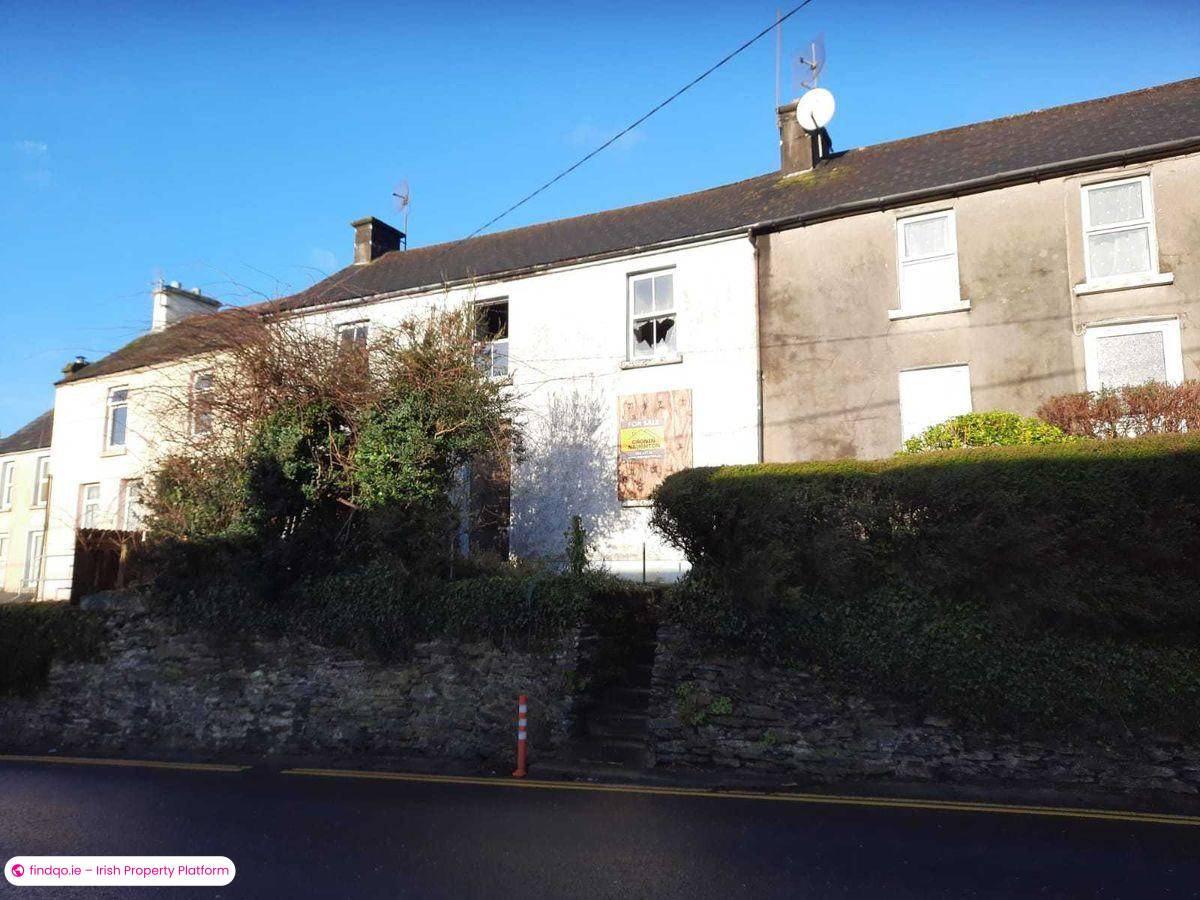 Townhouse for Sale in Bantry, Cork