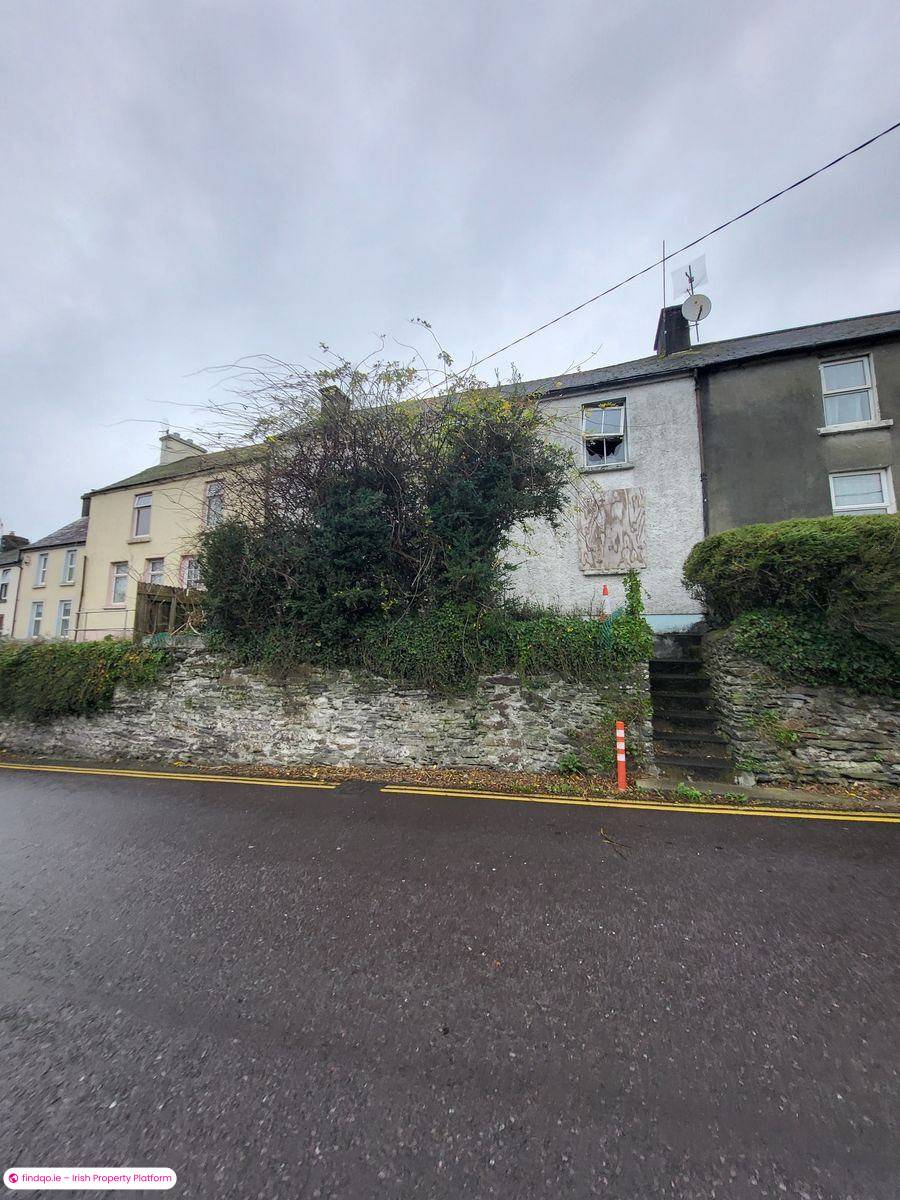 Townhouse for Sale in Bantry, Cork