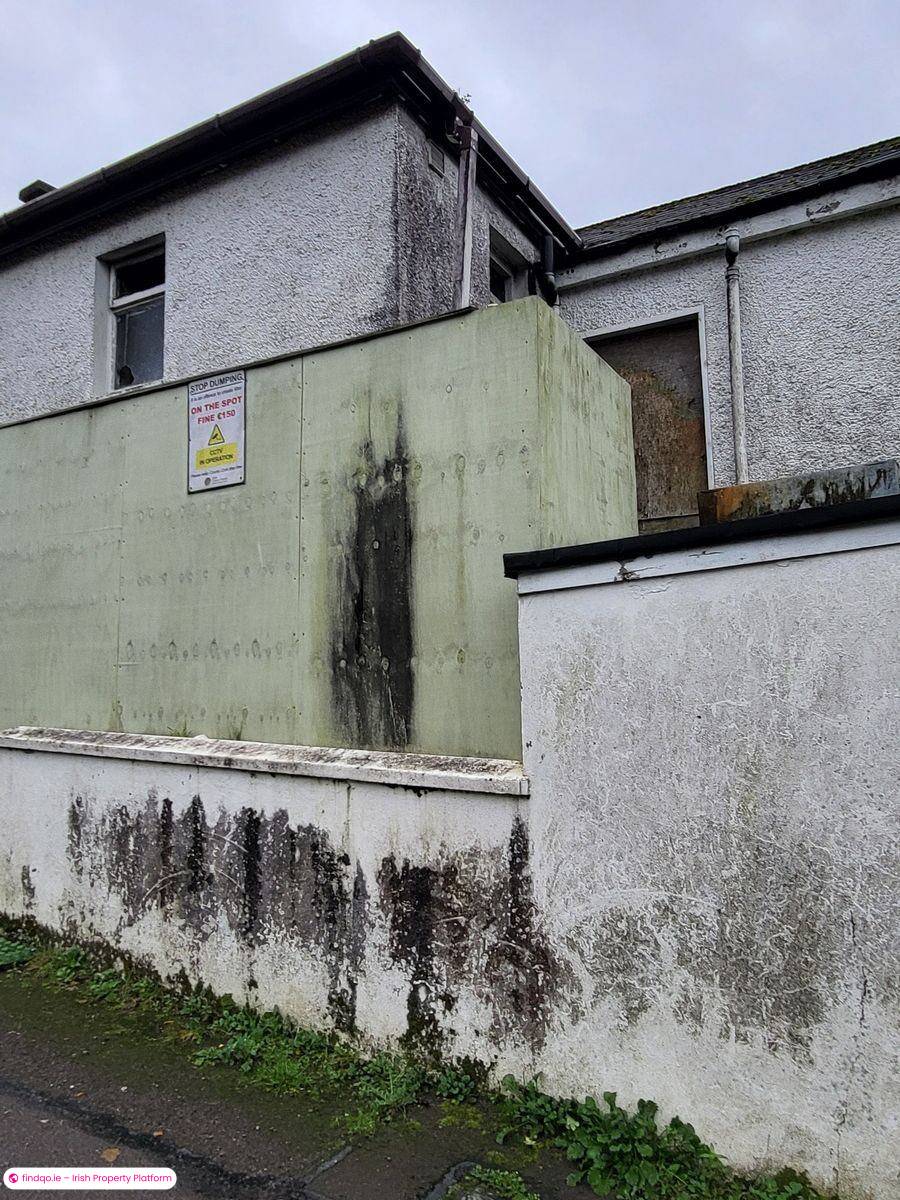 Townhouse for Sale in Bantry, Cork