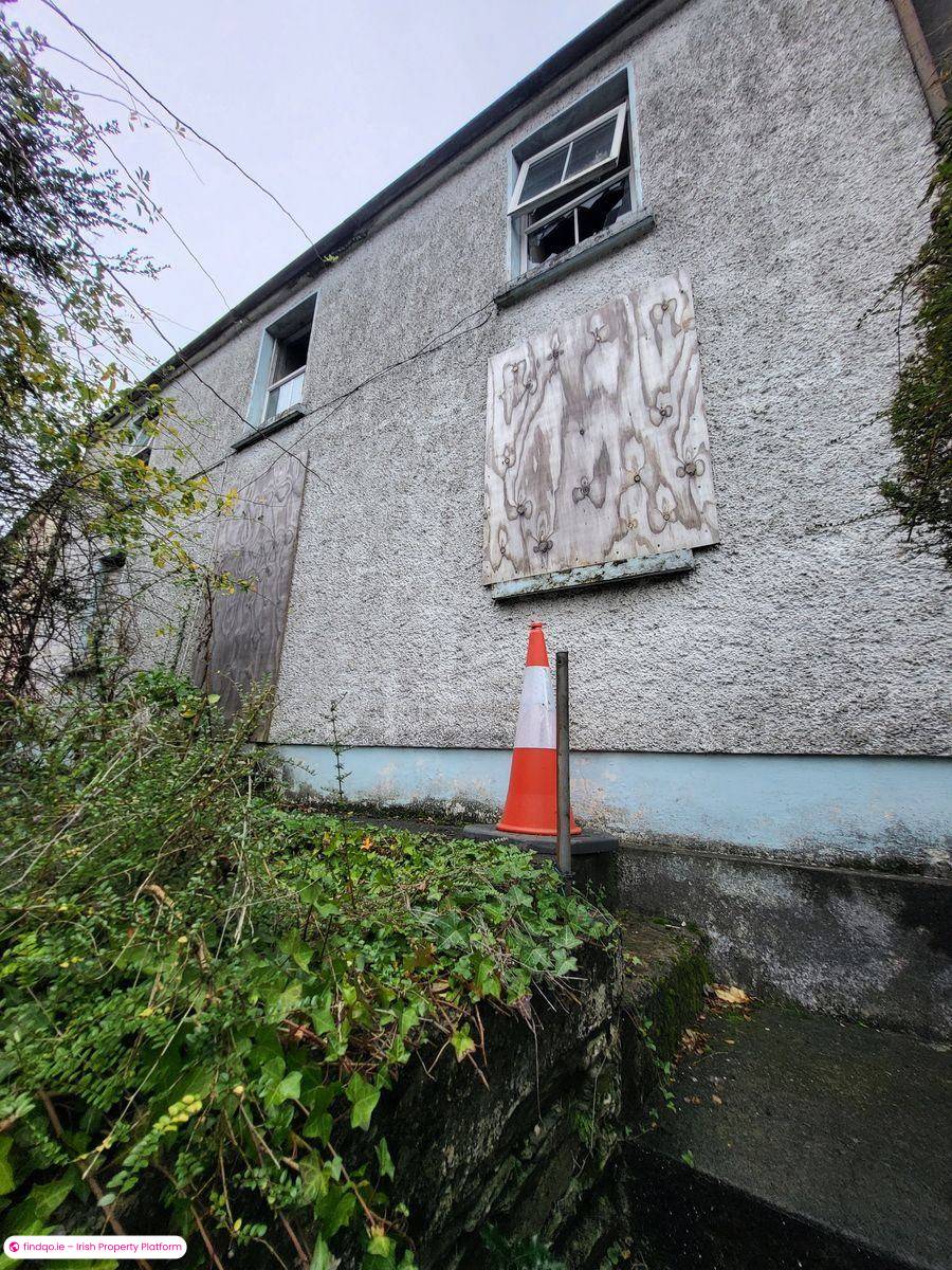 Townhouse for Sale in Bantry, Cork
