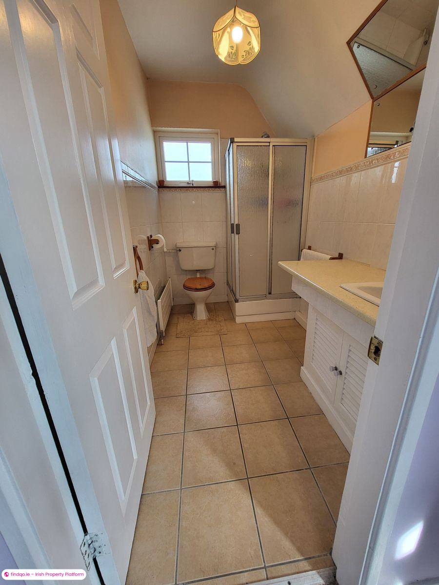 Detached house for Sale in Ballinhassig, Cork, T12 RDH0