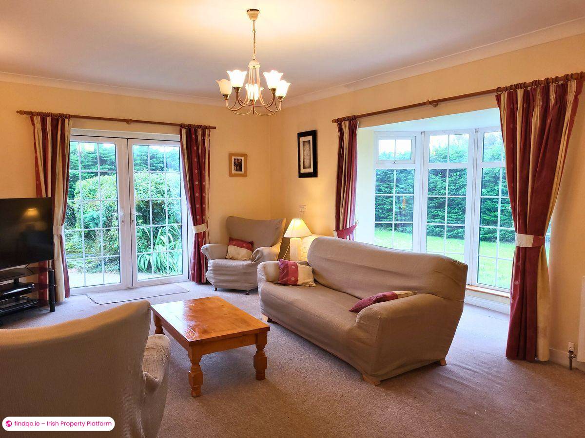 Detached house for Sale in Ballinhassig, Cork, T12 RDH0