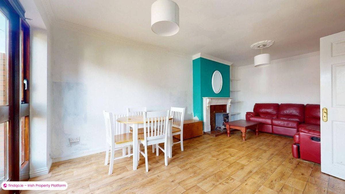 Townhouse for Sale in Sutton, Dublin (County)