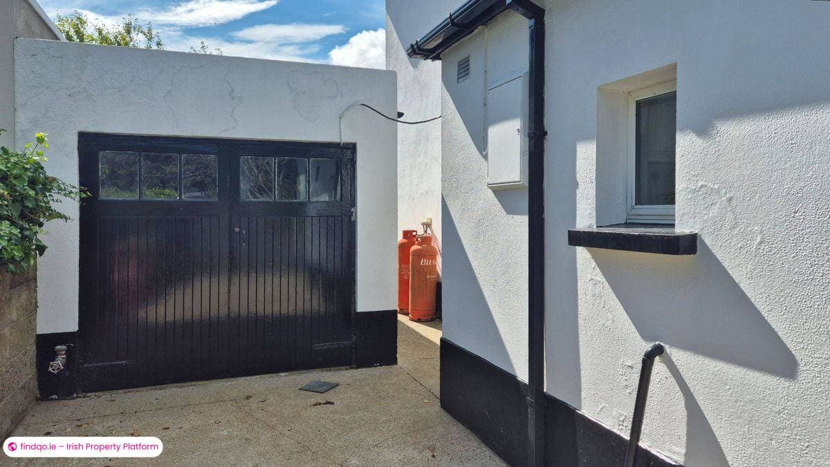 Detached house for Sale in Howth, Dublin (County)
