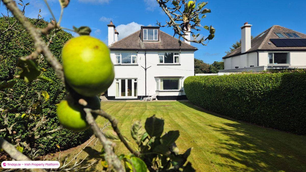 Detached house for Sale in Howth, Dublin (County)