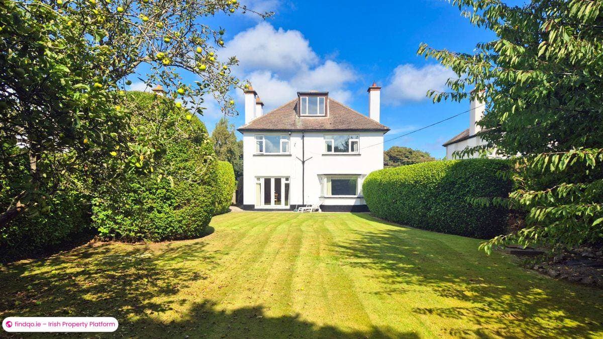 Detached house for Sale in Howth, Dublin (County)