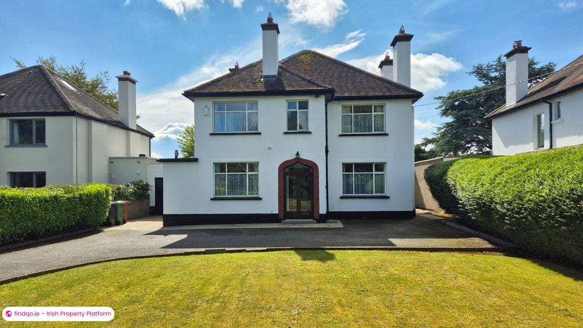 Detached house for Sale in Howth, Dublin (County)