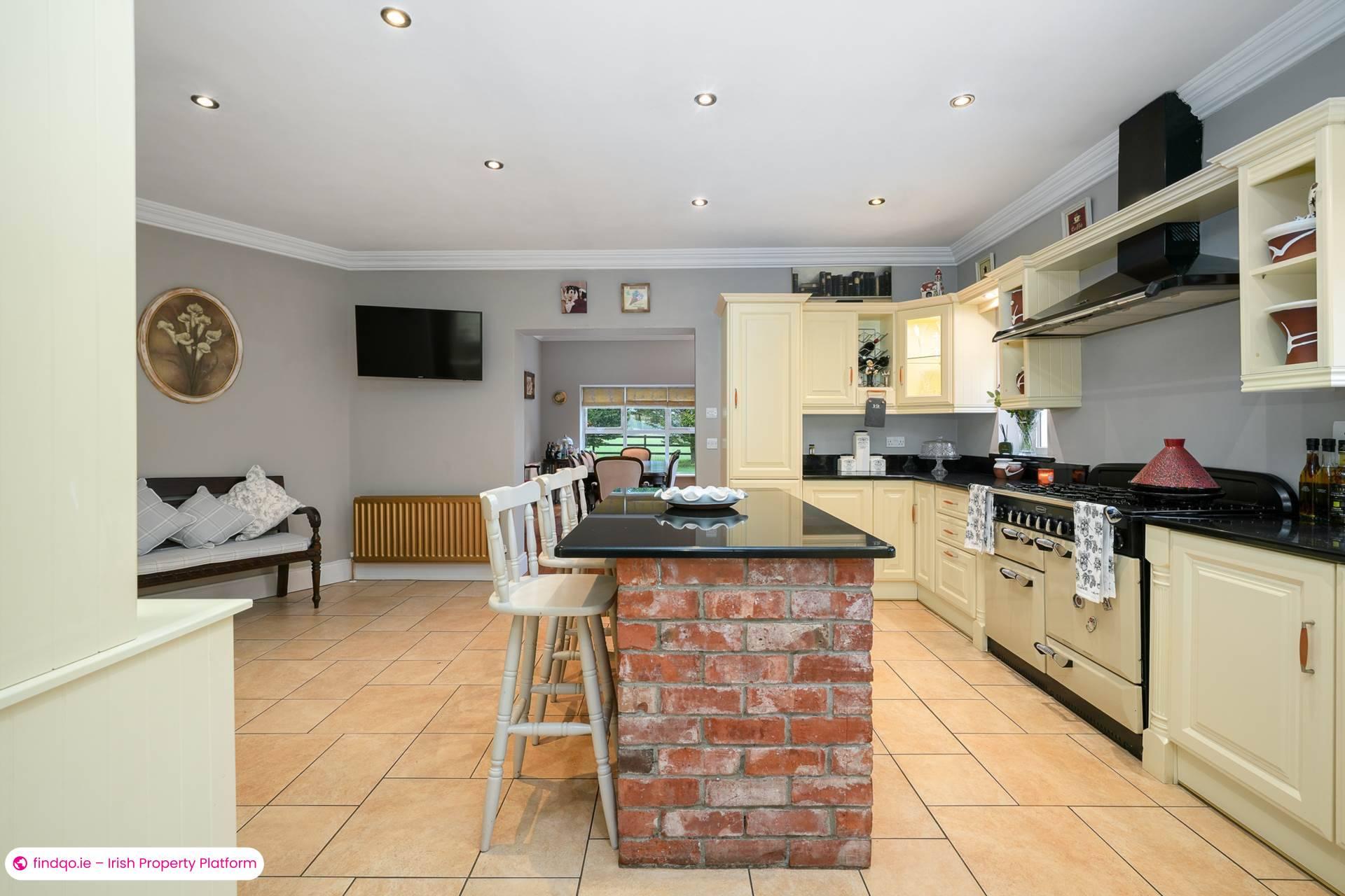 Detached house for Sale in Navan, Meath