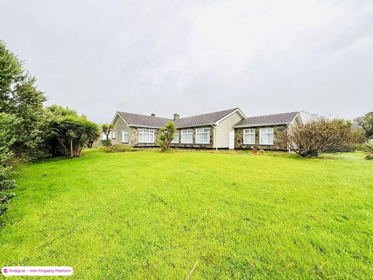Detached house for Sale in Tralee, Kerry
