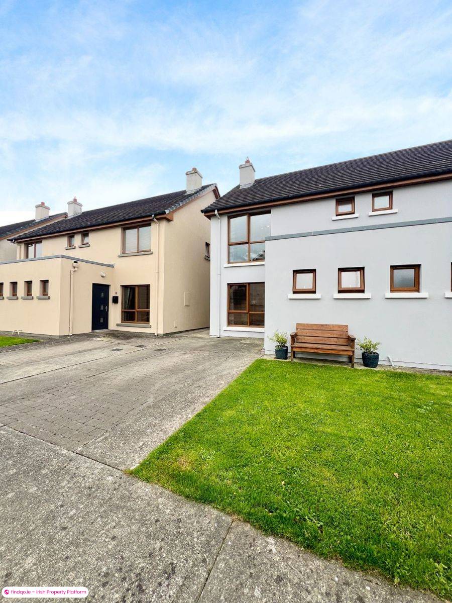 Semi-detached house for Sale in Tralee, Kerry