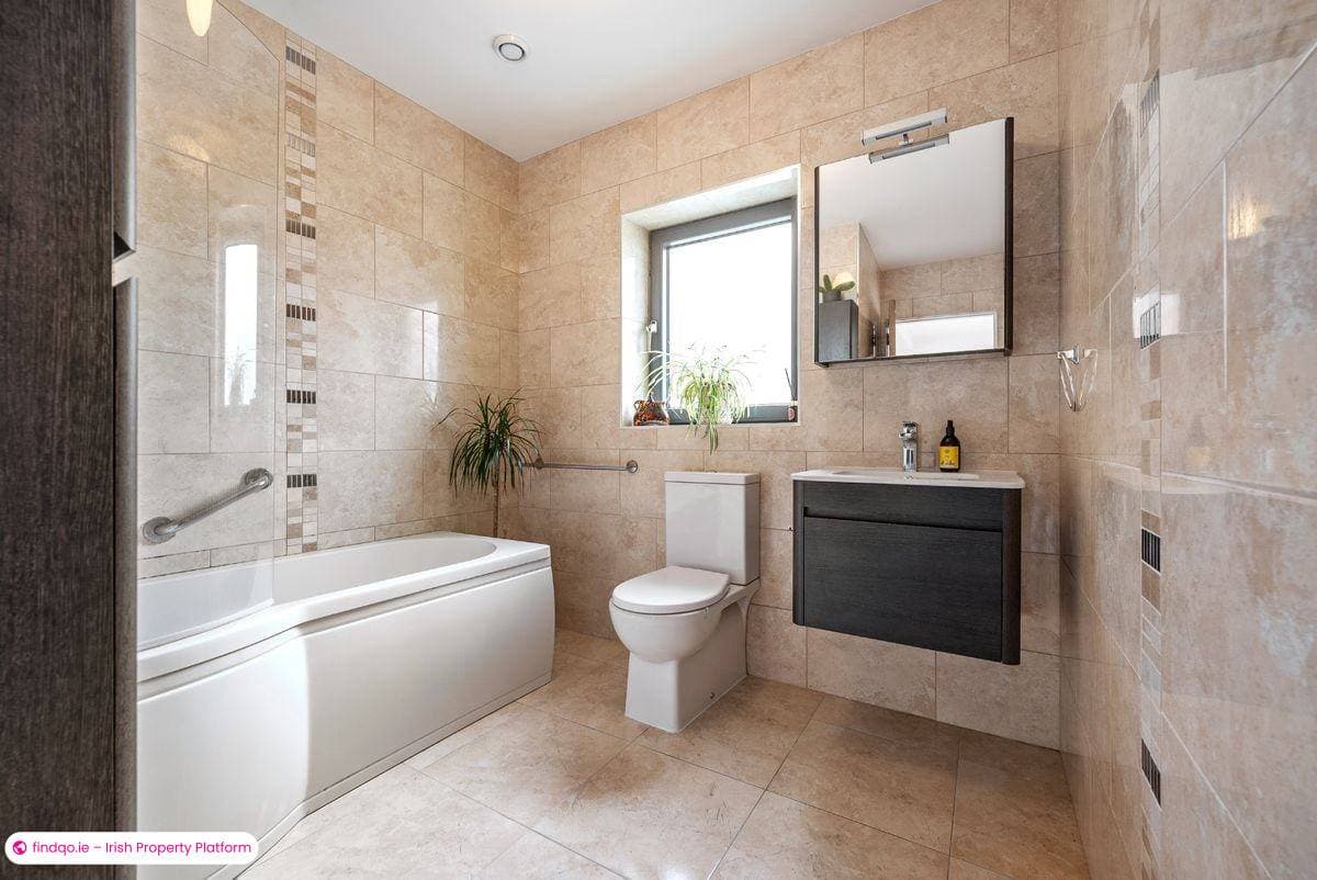 Detached house for Sale in Glanmire, Cork, T45 FD34