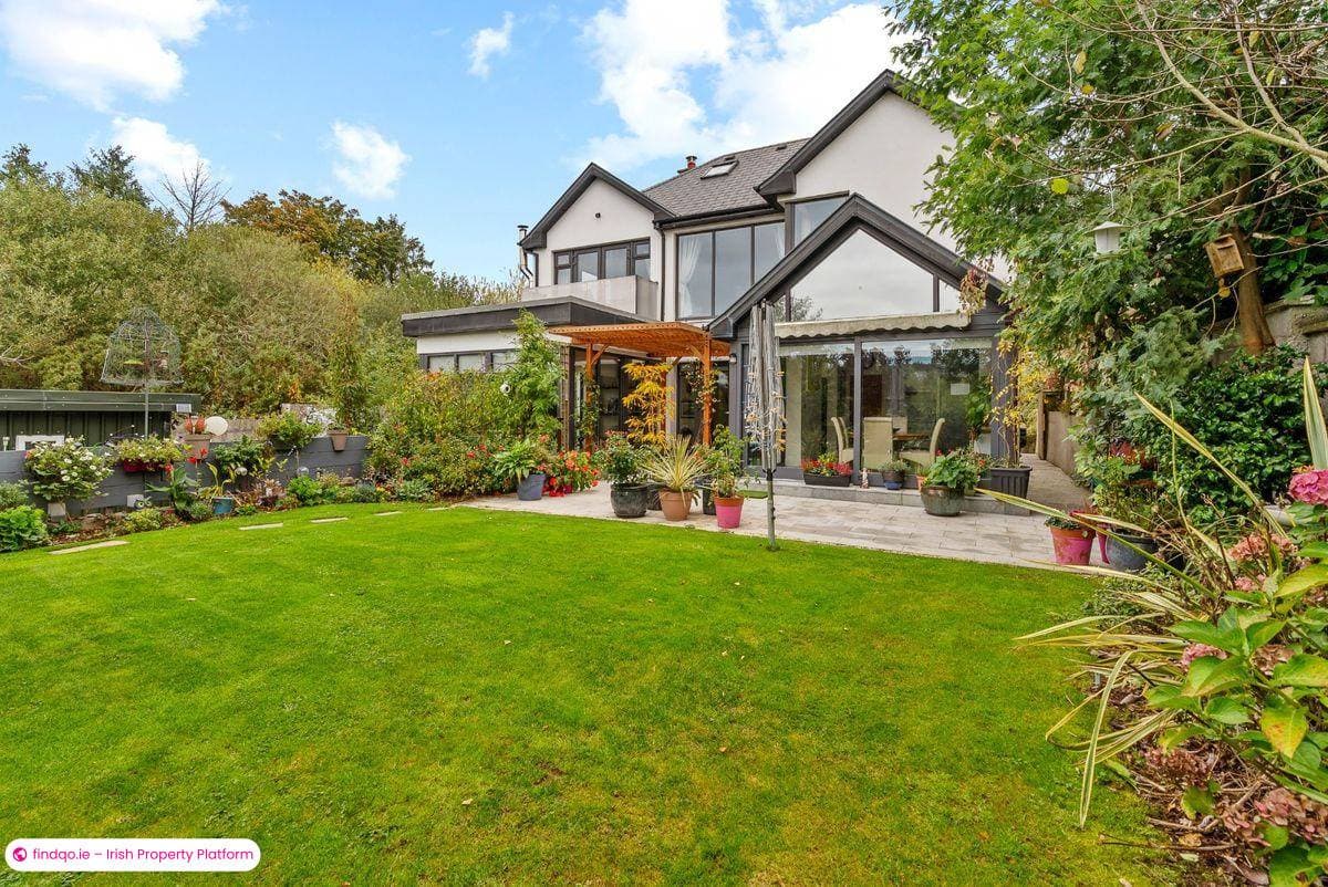 Detached house for Sale in Glanmire, Cork, T45 FD34