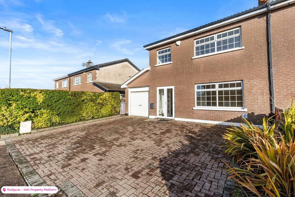 Semi-detached house for Sale in Glanmire, Cork, T45 DX85