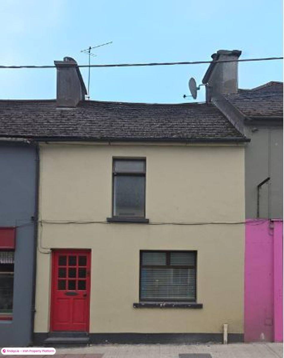 Townhouse for Sale in Macroom, Cork