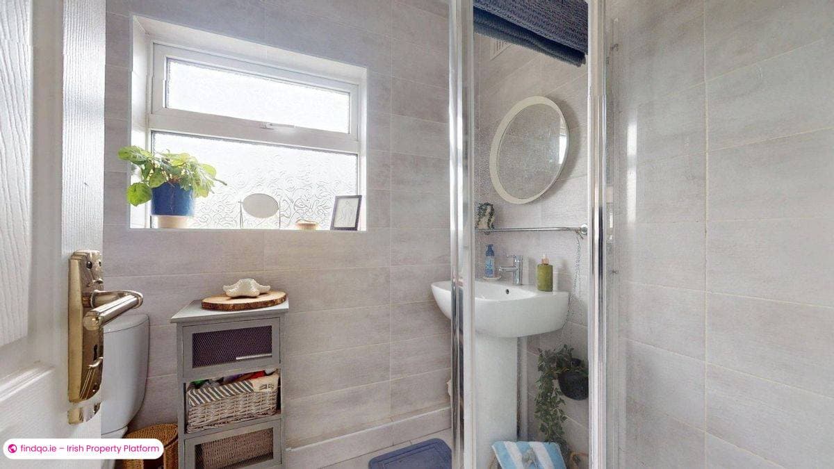 Semi-detached house for Sale in Dublin 13
