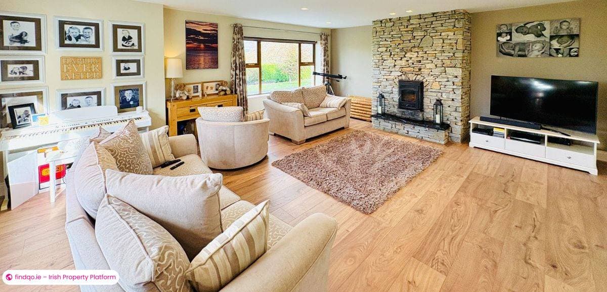 Detached house for Sale in Tralee, Kerry