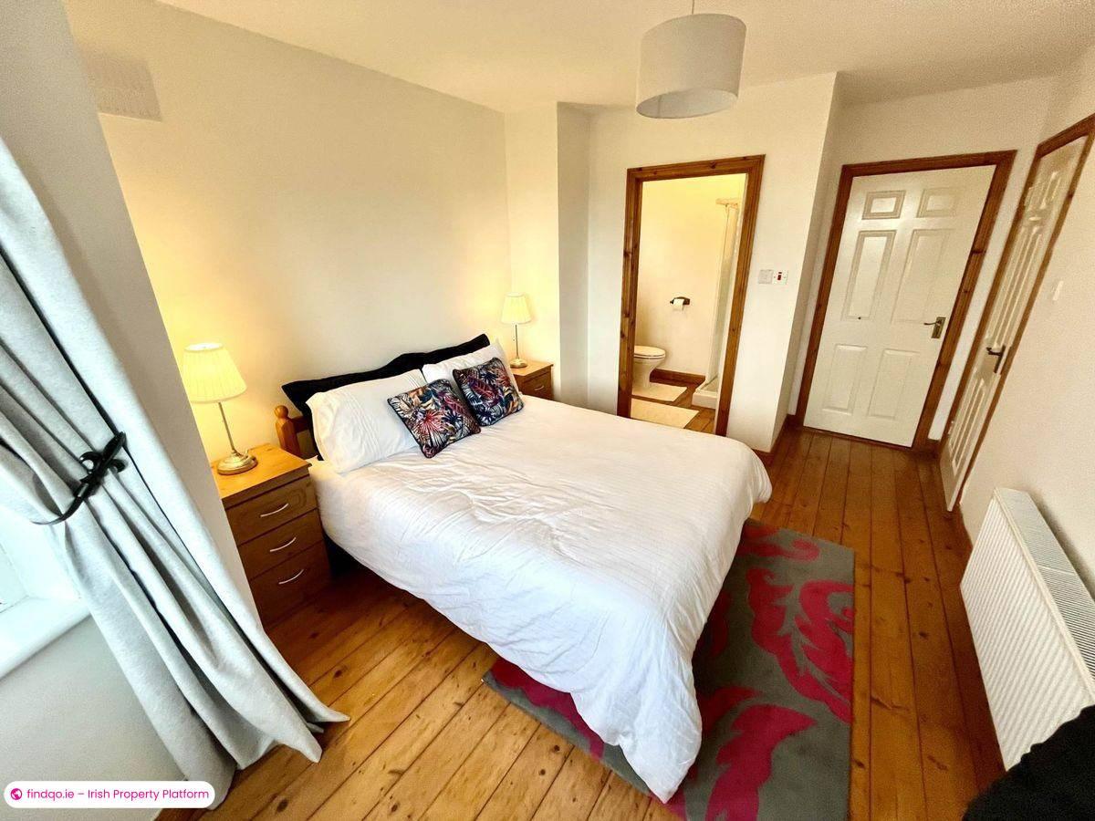 Semi-detached house for Sale in Sligo, Sligo