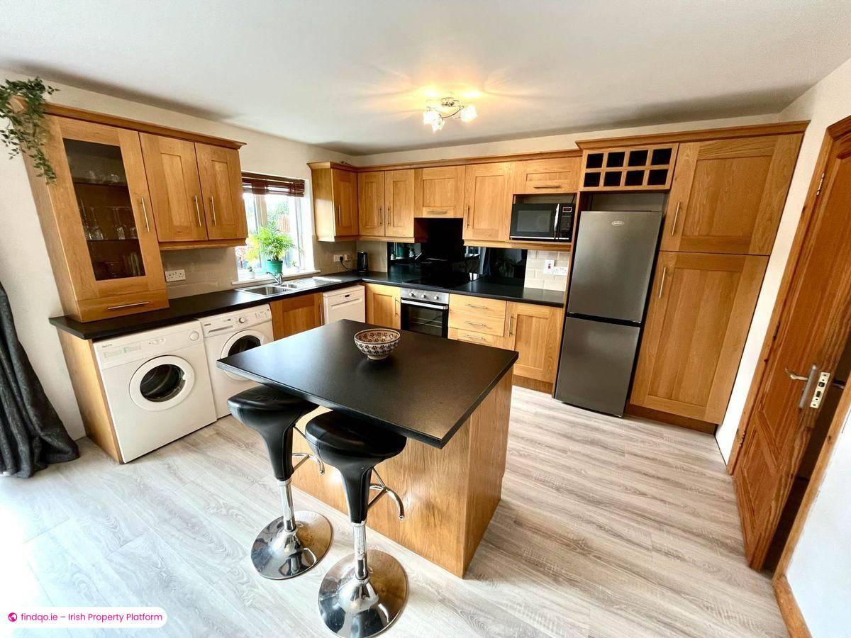 Semi-detached house for Sale in Sligo, Sligo