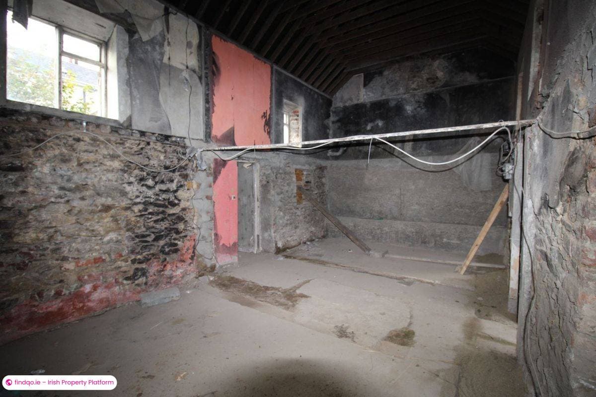 Detached house for Sale in Riverchapel, Wexford