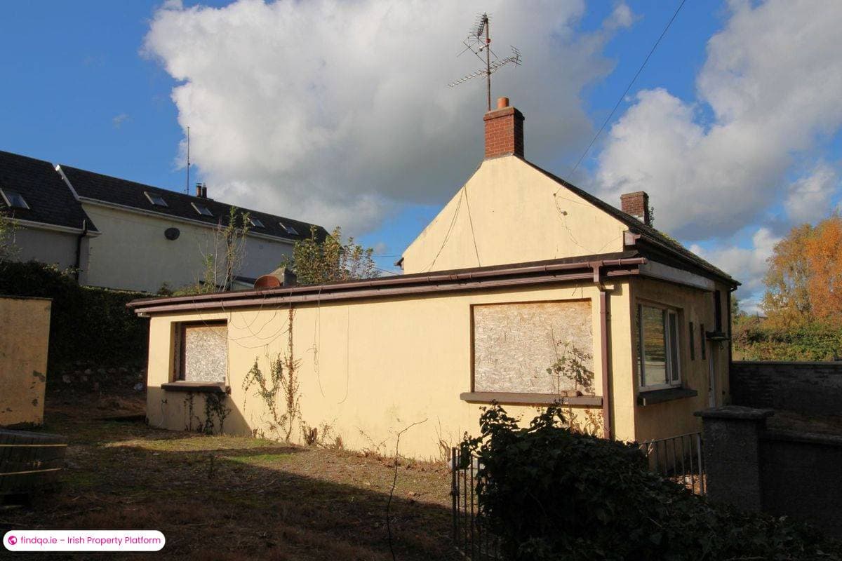Detached house for Sale in Riverchapel, Wexford