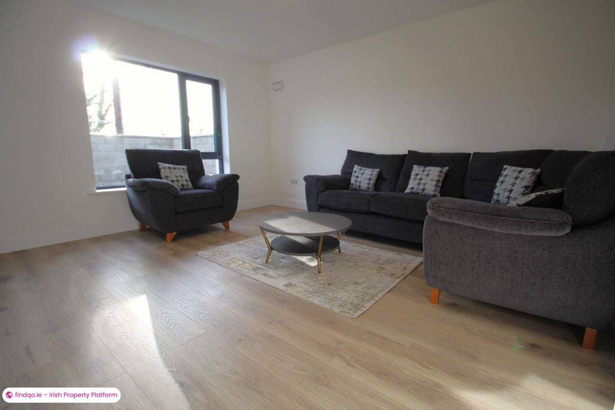 Detached house for Sale in Tullow, Carlow, R93 XPY2