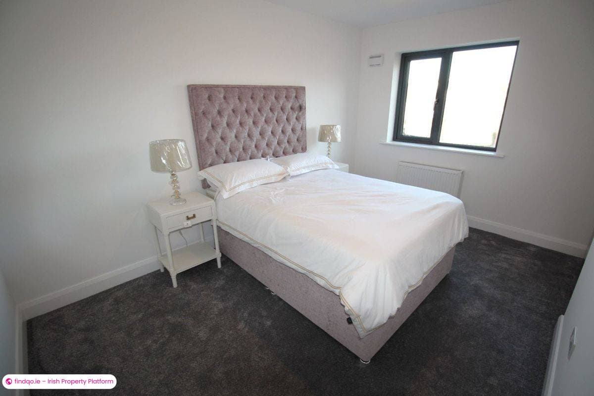 Detached house for Sale in Tullow, Carlow, R93 XPY2