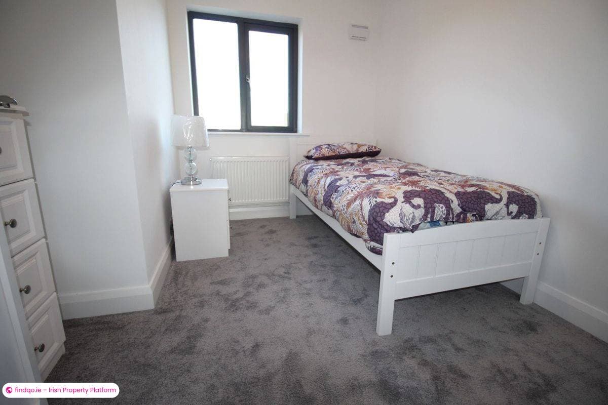 Detached house for Sale in Tullow, Carlow, R93 XPY2