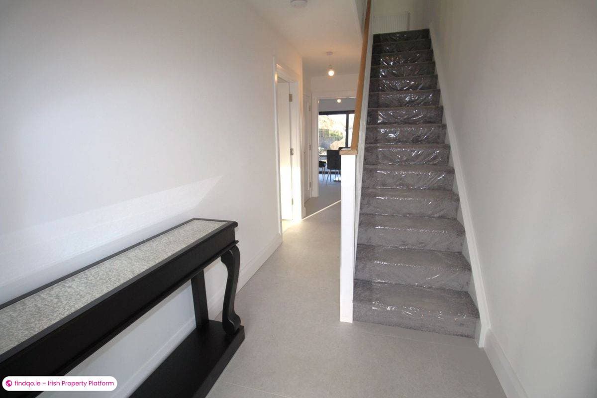Detached house for Sale in Tullow, Carlow, R93 XPY2