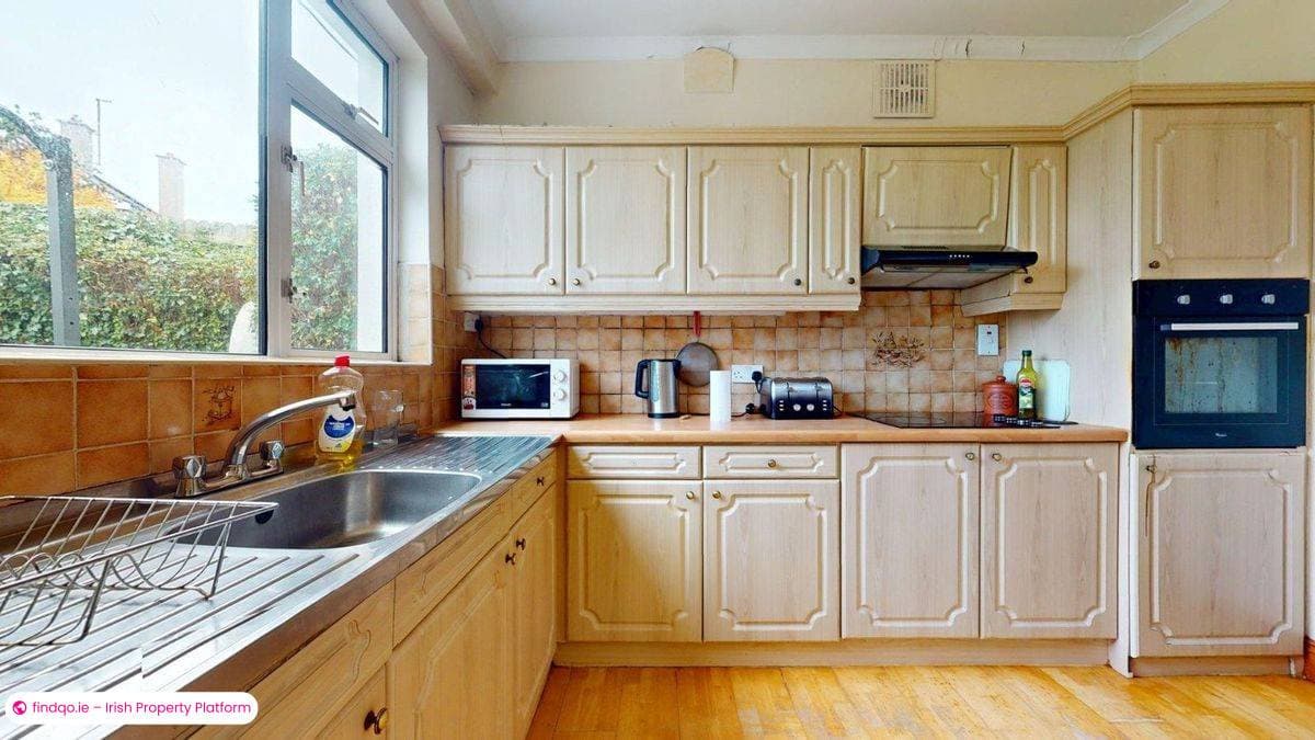 Detached house for Sale in Sutton, Dublin (County)