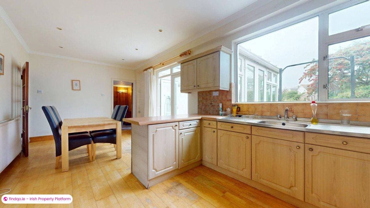 Detached house for Sale in Sutton, Dublin (County)