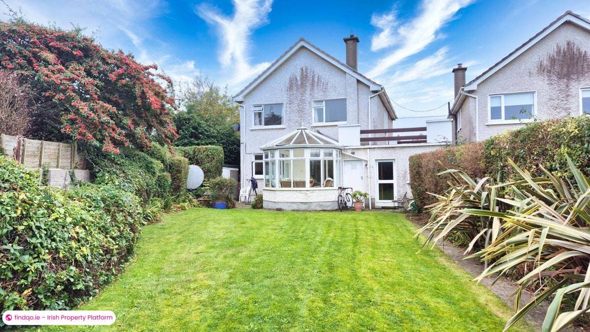 Detached house for Sale in Sutton, Dublin (County)
