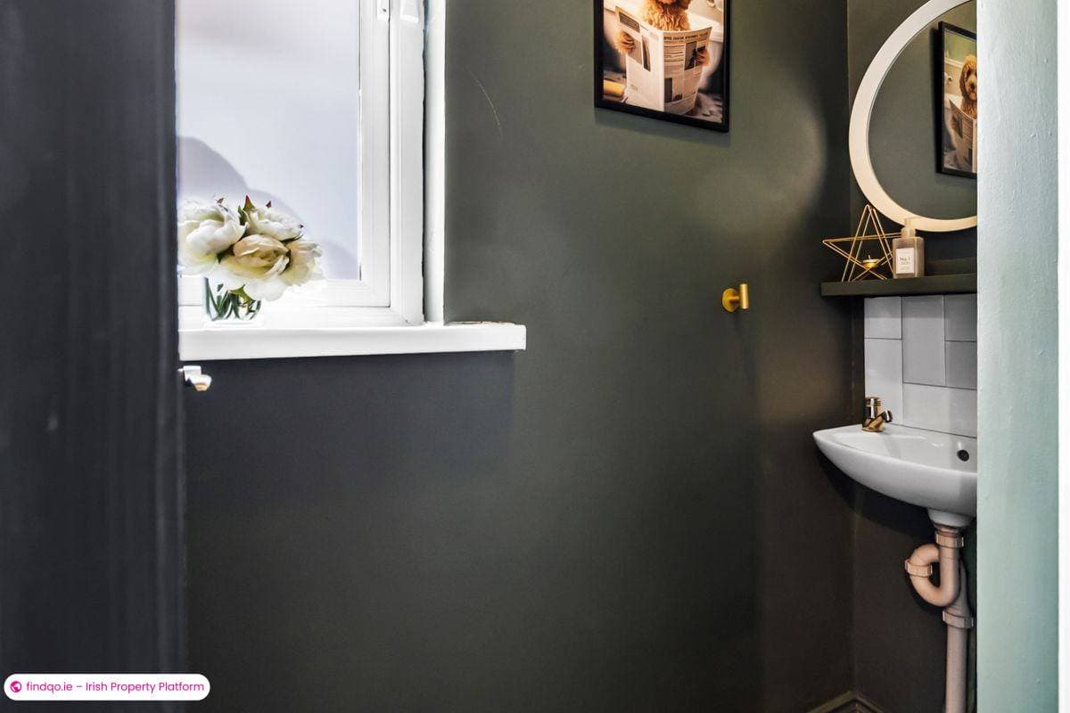 Semi-detached house for Sale in Glanmire, Cork, T45 ND27