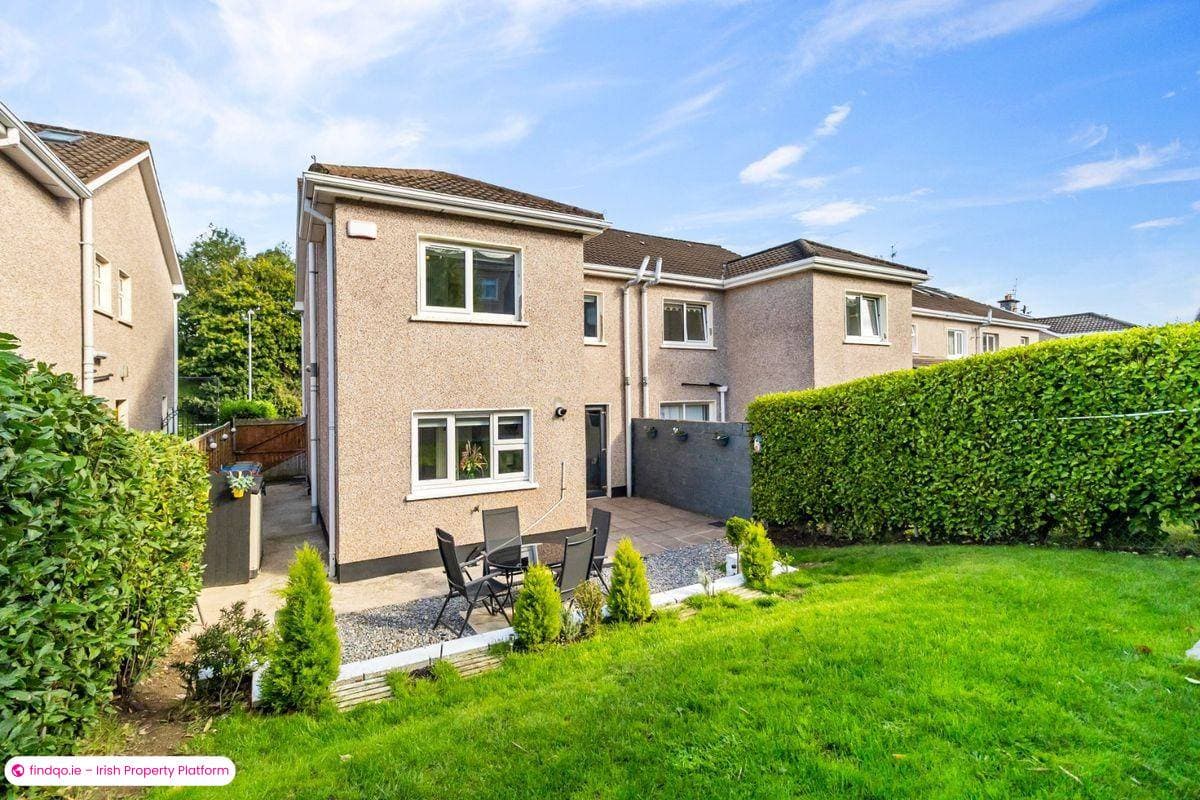 Semi-detached house for Sale in Glanmire, Cork, T45 ND27