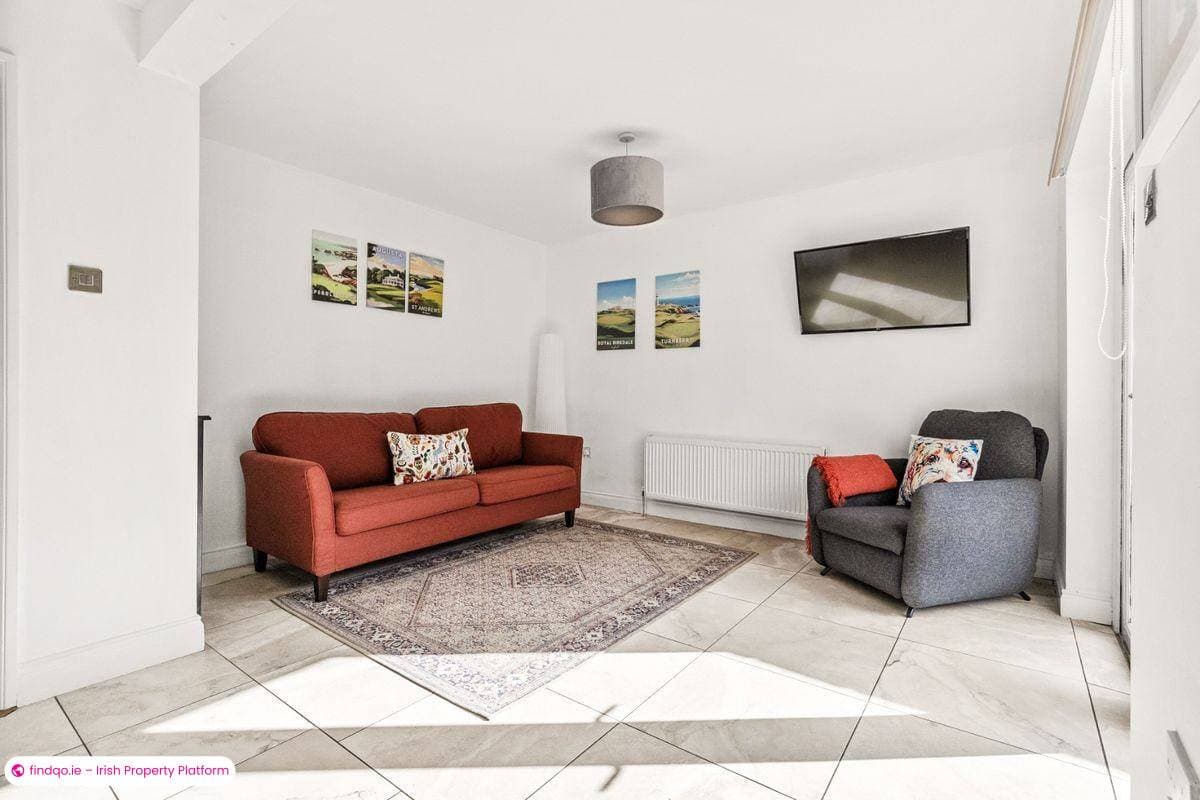 Semi-detached house for Sale in Glanmire, Cork, T45 ND27