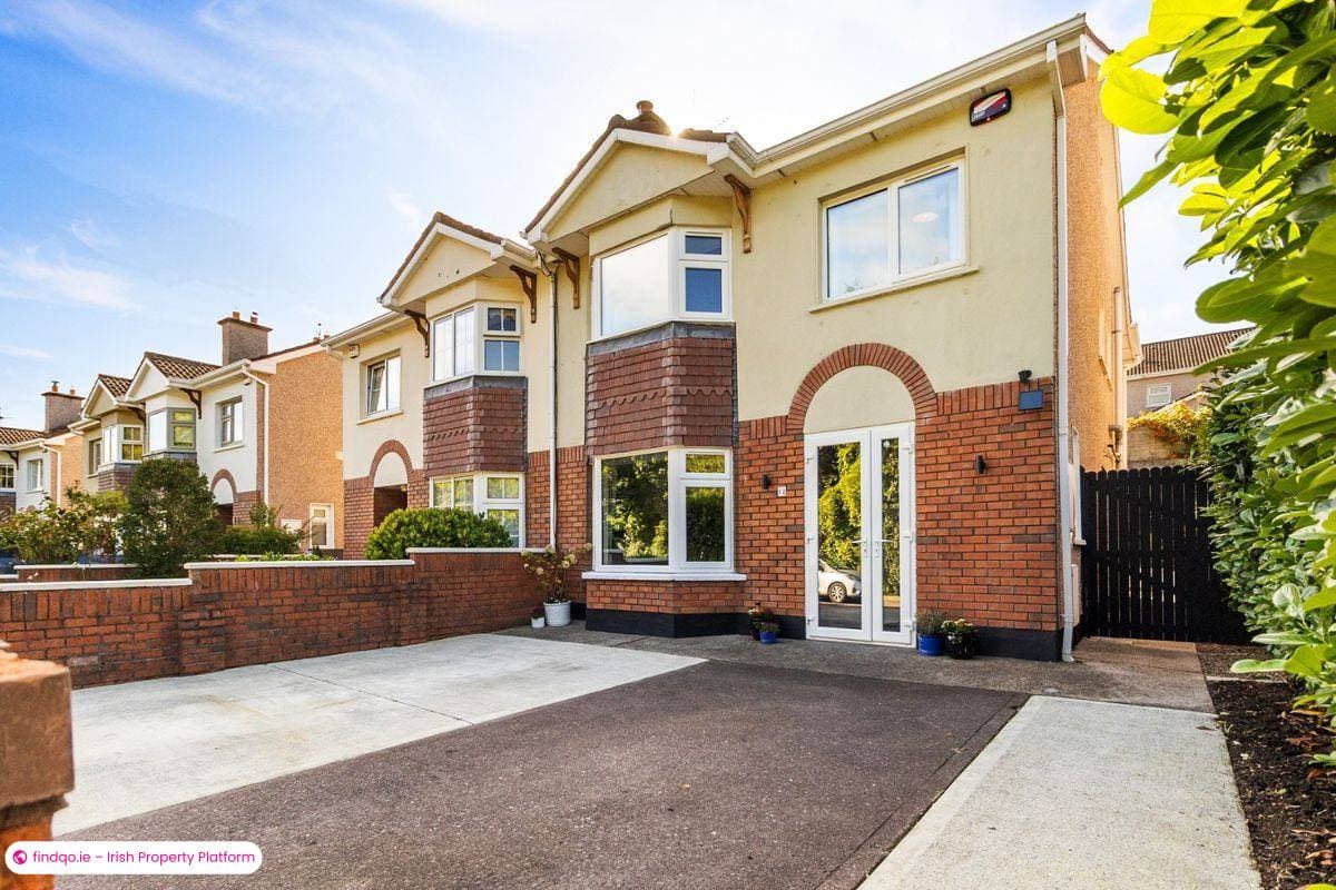 Semi-detached house for Sale in Glanmire, Cork, T45 ND27