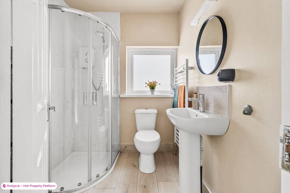 Semi-detached house for Sale in Glanmire, Cork, T45 ND27