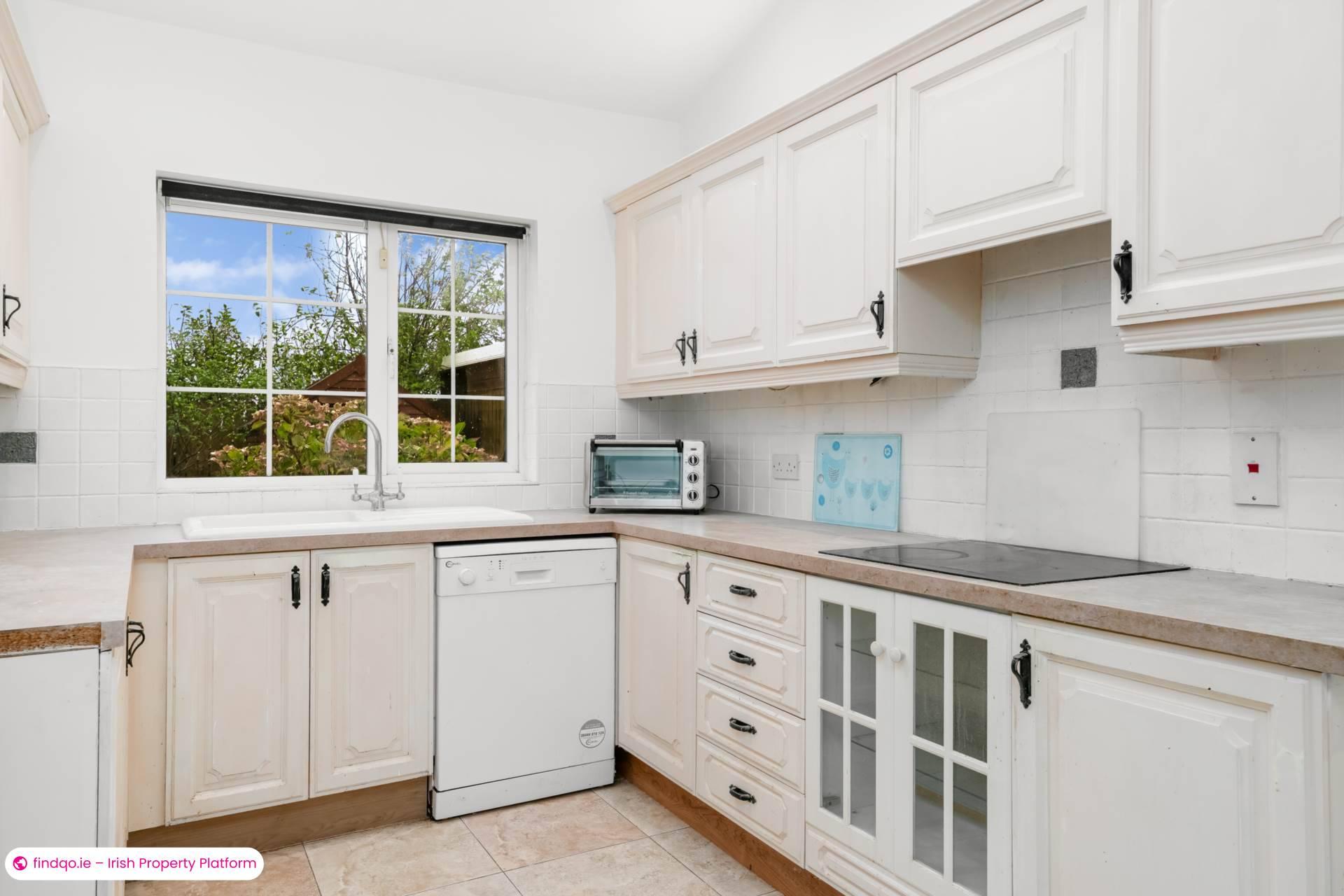 Semi-detached house for Sale in Navan, Meath