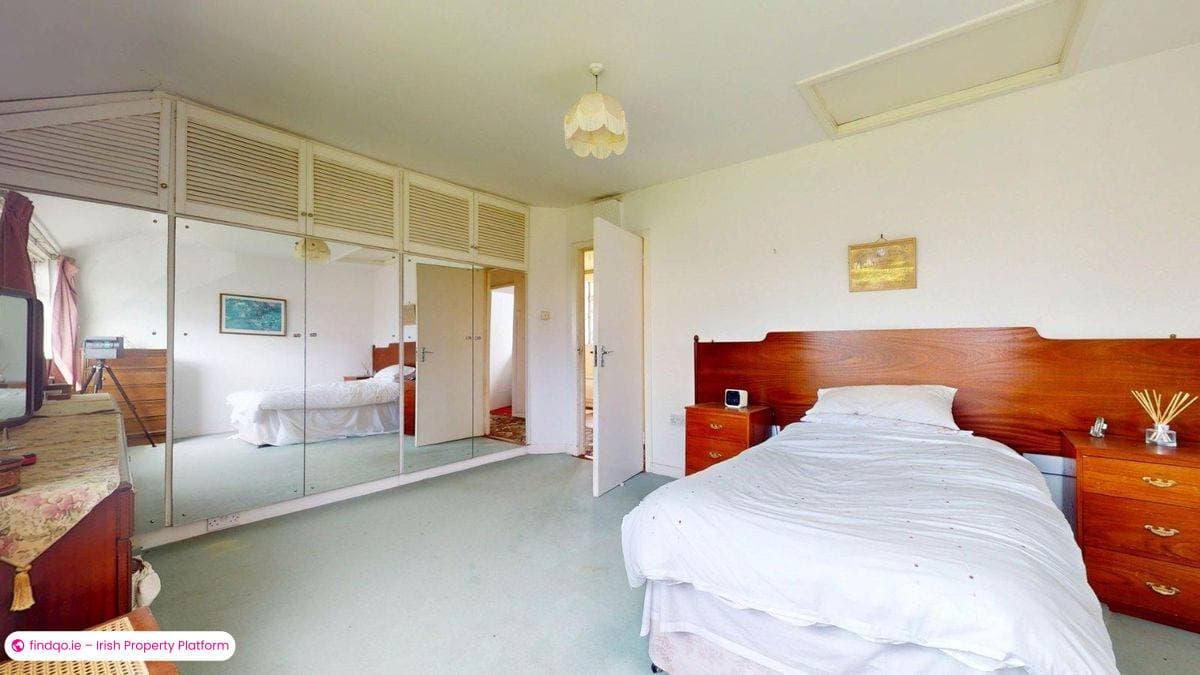 Detached house for Sale in Sutton, Dublin (County)