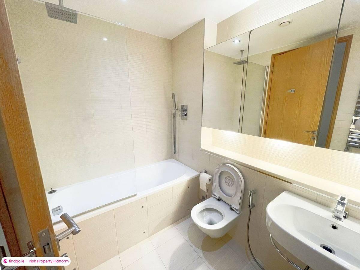 3 Bedroom Apartment for Rent in Stillorgan, Dublin (County)