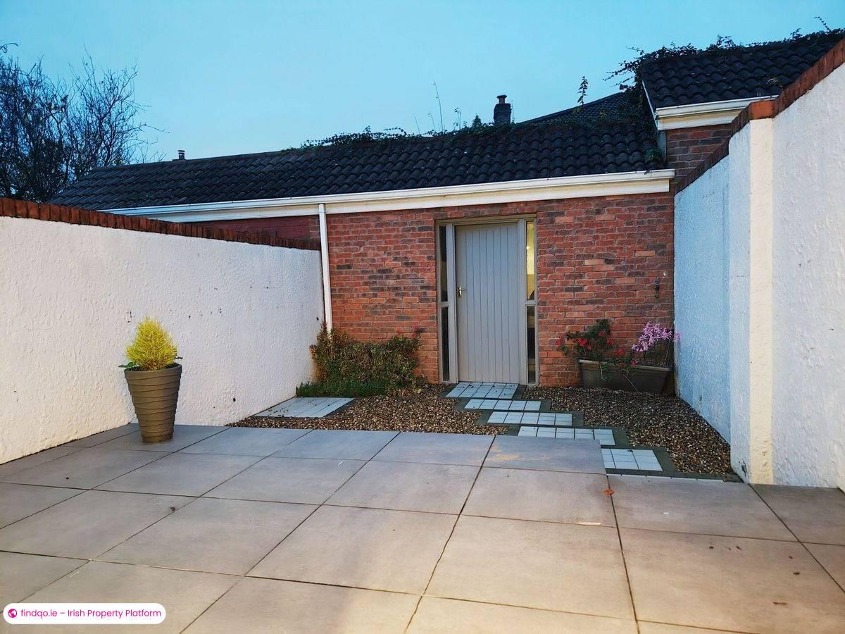 4 Bedroom House for Rent in Foxrock, Dublin 18