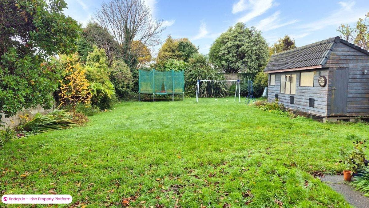 Detached house for Sale in Dublin 5