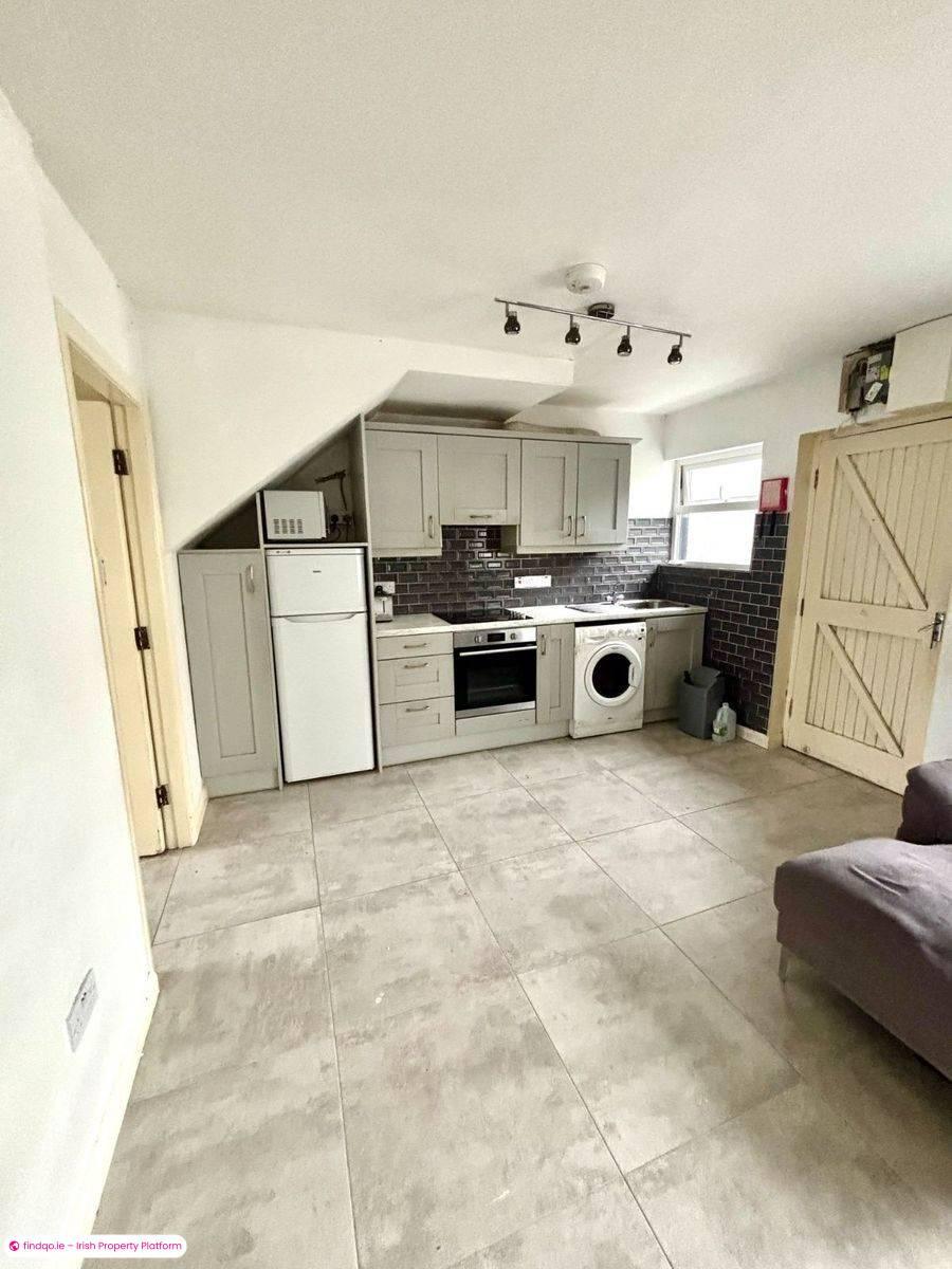 Semi-detached house for Sale in Castlebar, Mayo