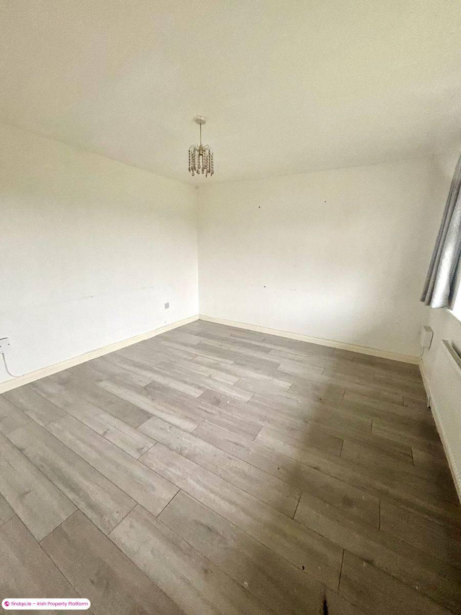 Semi-detached house for Sale in Castlebar, Mayo