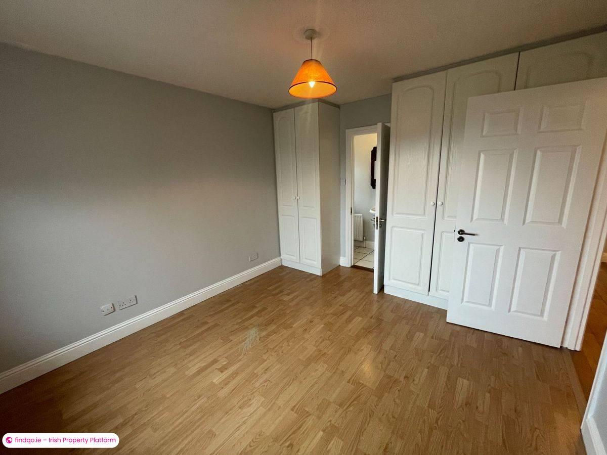 Bungalow for Sale in Passage West, Cork, T12 HYC9