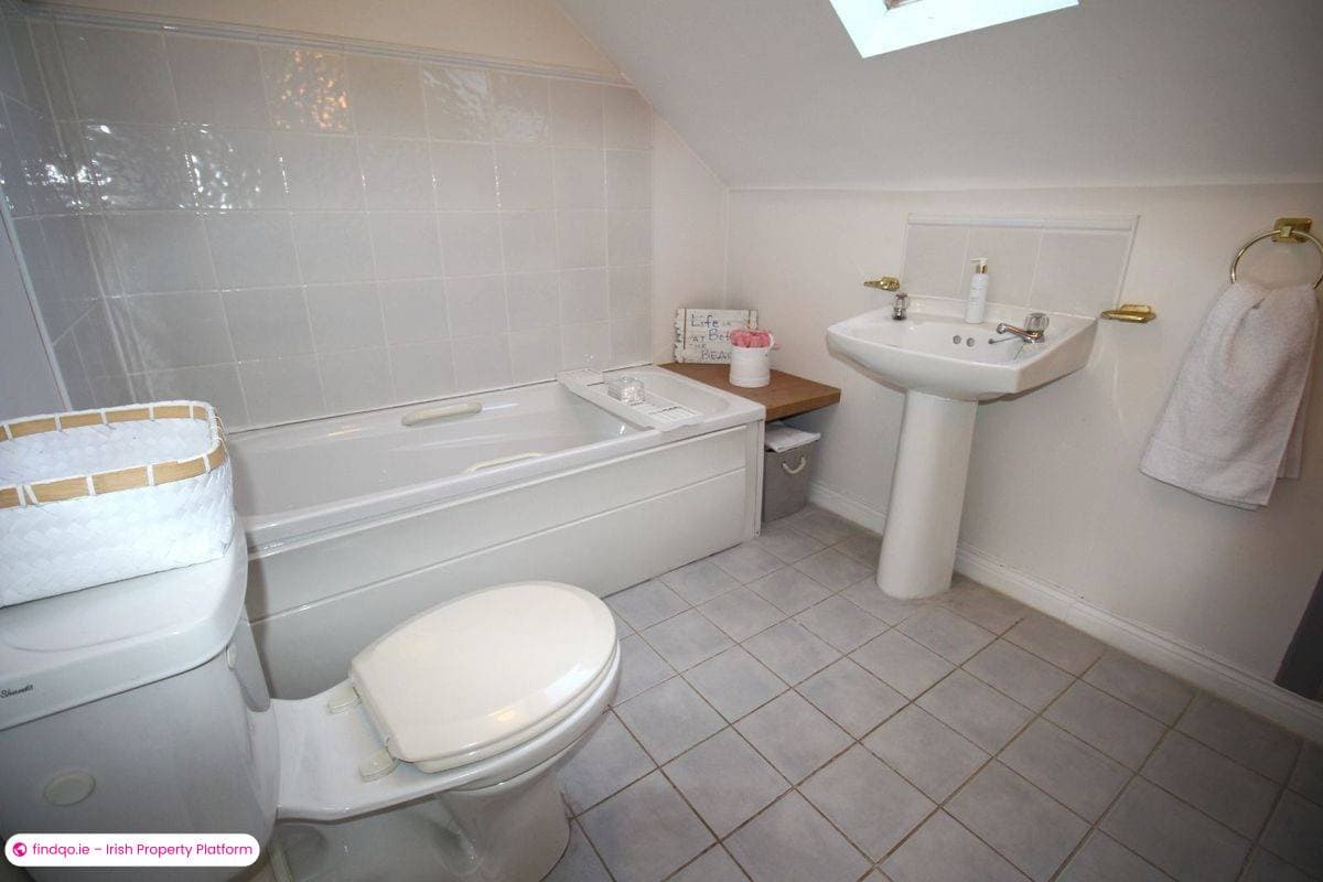 Terraced house for Sale in Riverchapel, Wexford