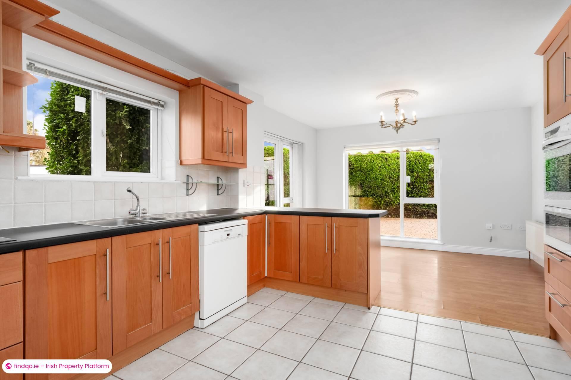 Detached house for Sale in Stillorgan, Dublin (County)